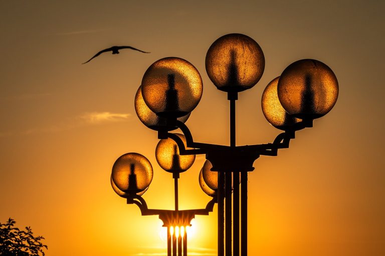 Symbolfoto zum Rechner Fußgängerüberweg-Beleuchtung: Vorprüfung