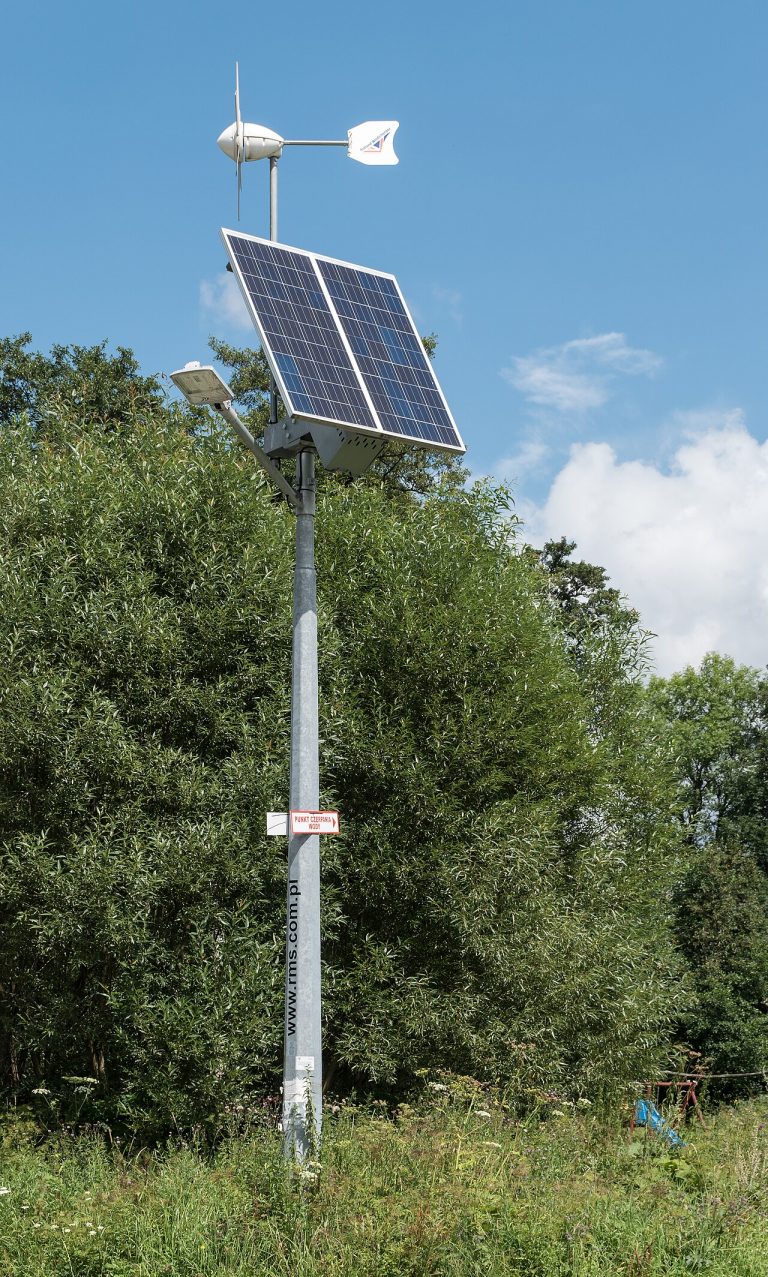 Symbolfoto zum Rechner Monatliche Energiebilanz einer Solarleuchte