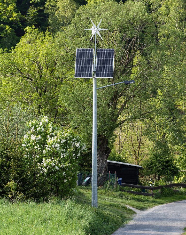 Symbolfoto zum Rechner Solarleuchte mit PV und Batterie auslegen
