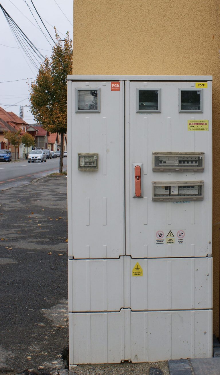 Symbolfoto zum Rechner Anzahl der Beleuchtungsstromkreise