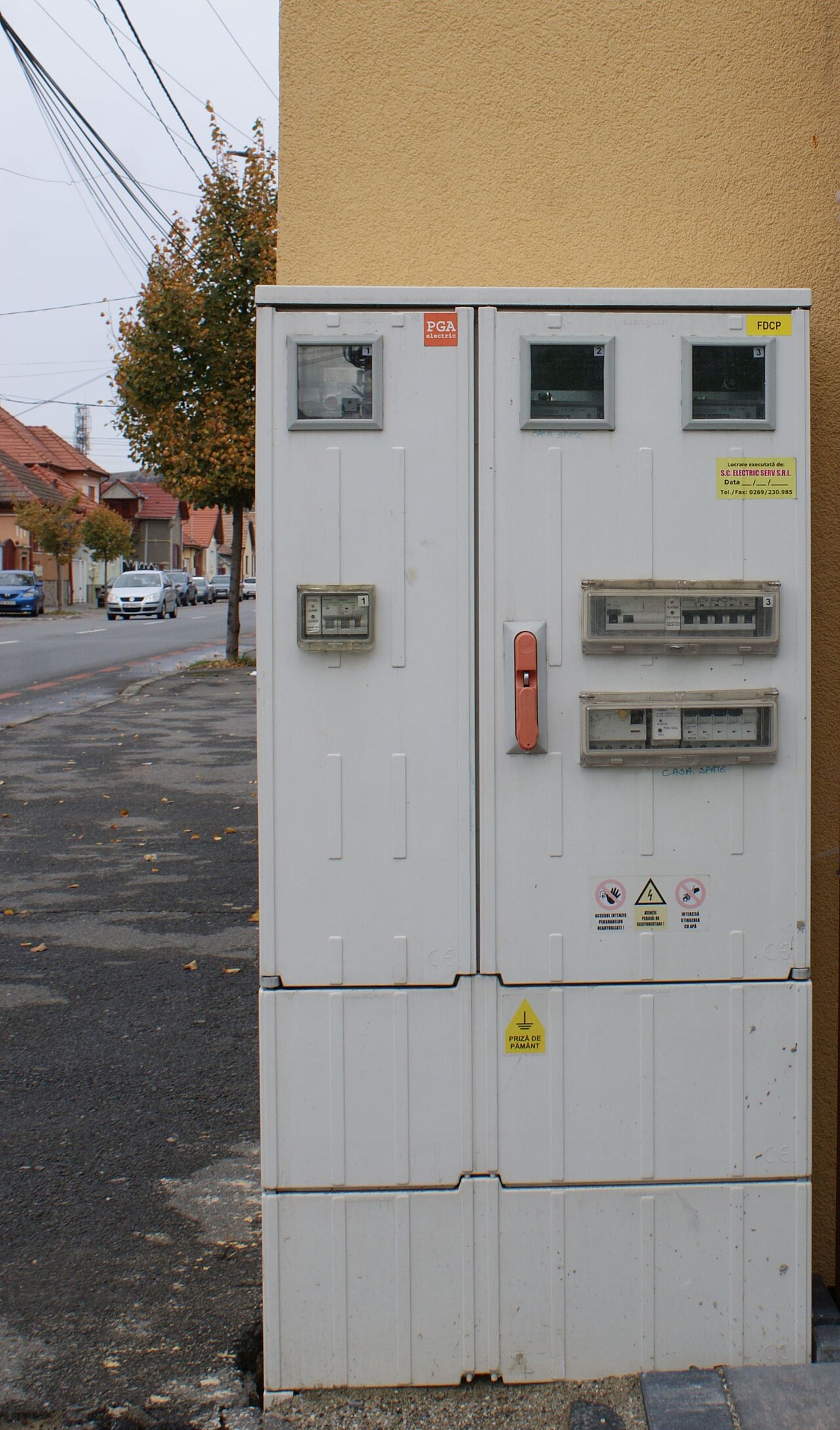 Symbolfoto zum Rechner Anzahl der Beleuchtungsstromkreise